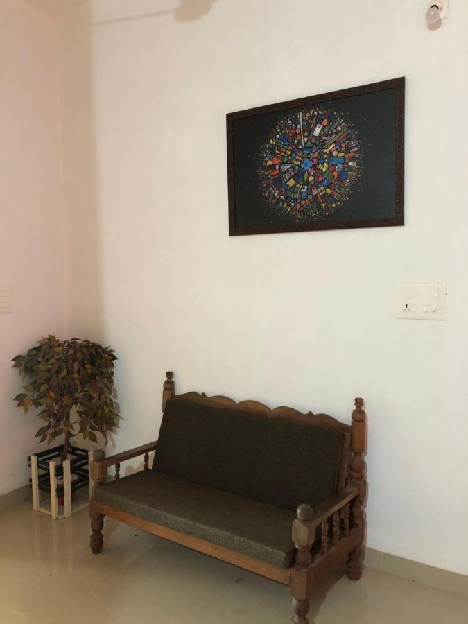Candlehut Homestay Nileshwar Ngoại thất bức ảnh